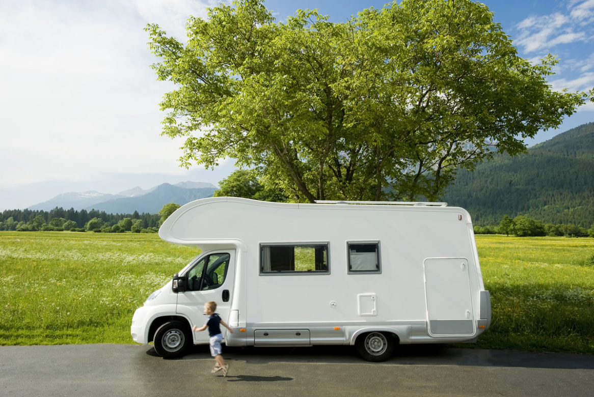 Camping-Cars : Comprendre la Réglementation pour Voyager en Toute Sérénité